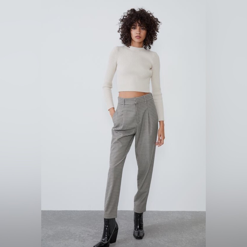 ZARA CROPPED RIBBED SWEATER Cream Bone Size Small